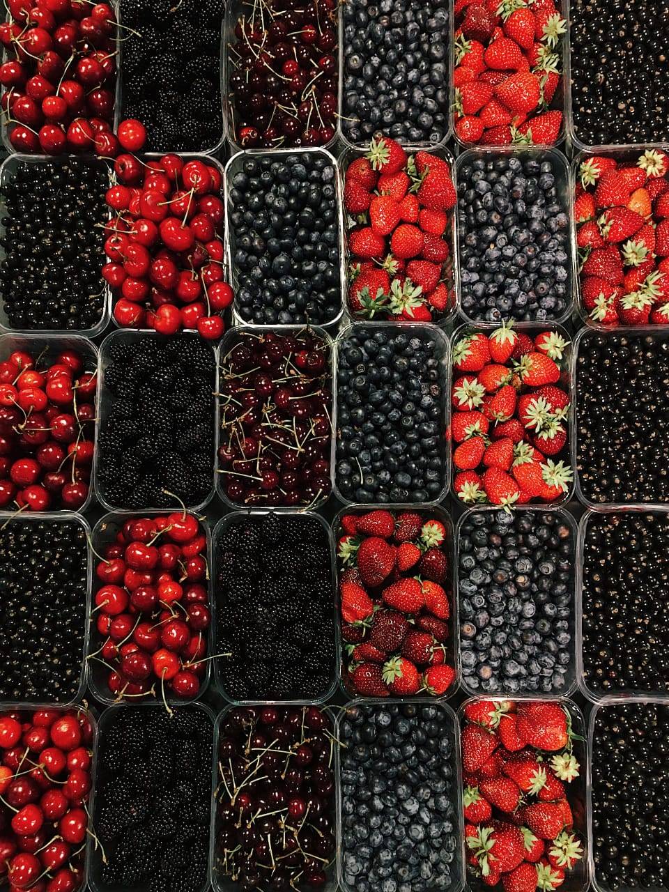 different types of berries